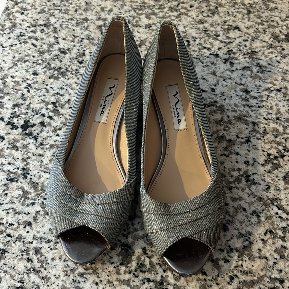 Nina wedges
